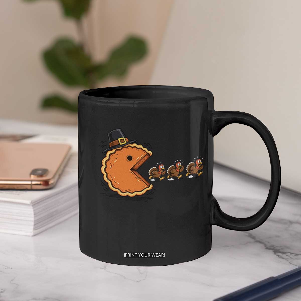 Funny Thanksgiving Pumpkin Pie Eating Turkey Video Game Lover Coffee Mug TS11