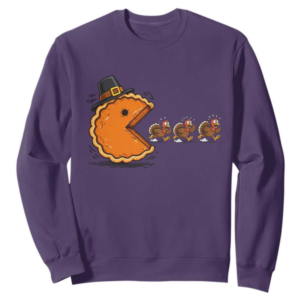 Funny Thanksgiving Pumpkin Pie Eating Turkey Video Game Lover Sweatshirt TS11