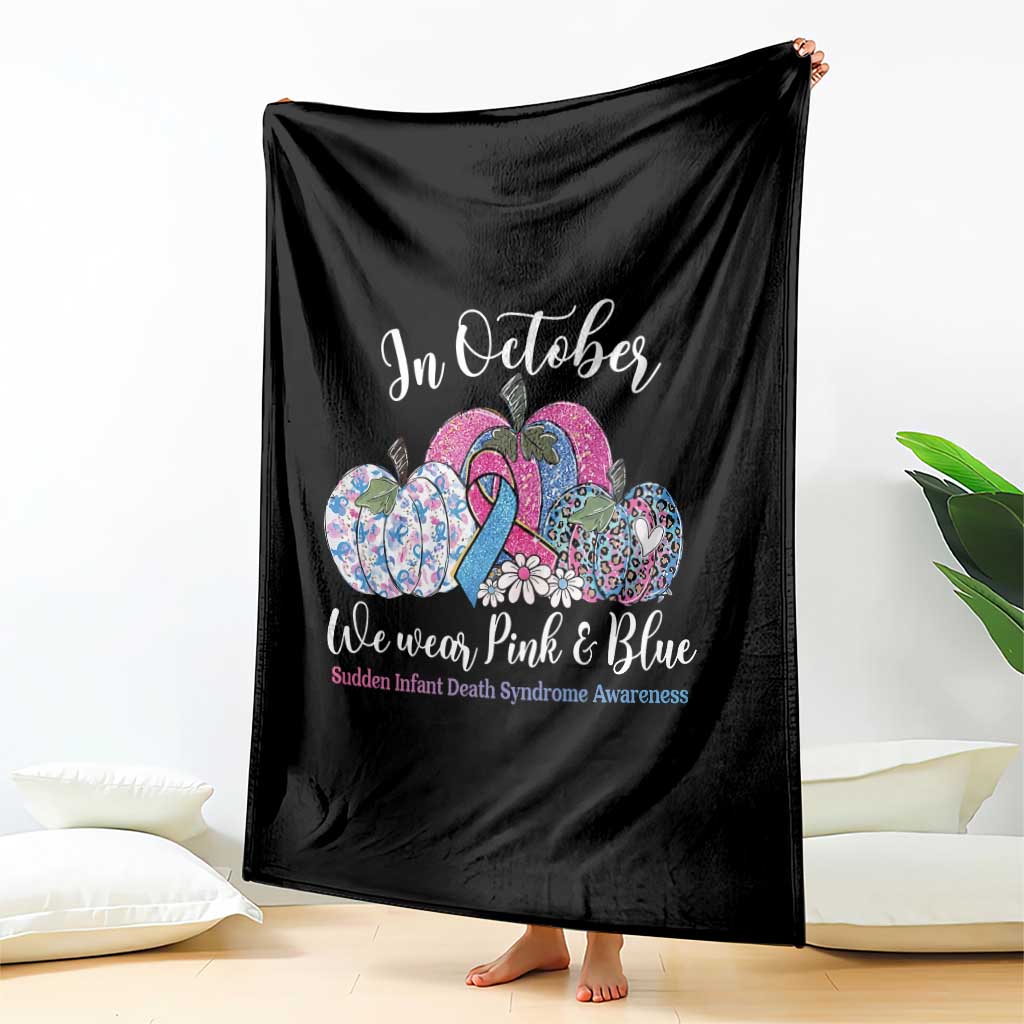 In October We Wear Pink And Blue Pumpkin SIDS Awareness Graphic Throw Blanket TS02